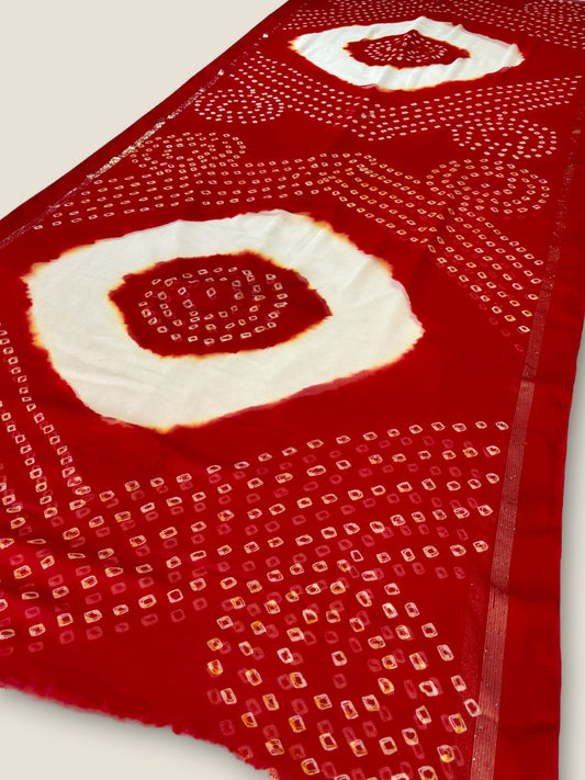 Pure Georgette Bandhani & Batik Saree with Resham Border – Lfariya Fashion